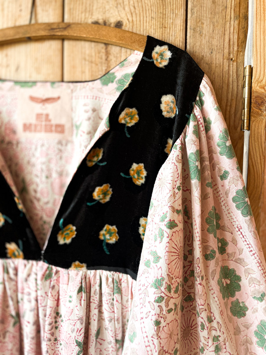 Handmade DAKOTA dress vintage block print & velvet - Image 7