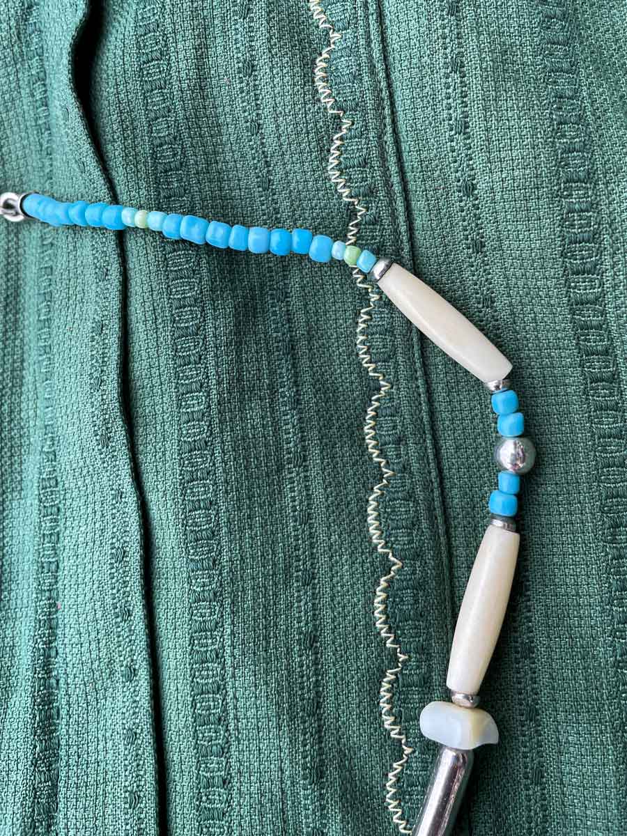 Handmade vintage bone bead, shell and turquoise necklace - Image 6