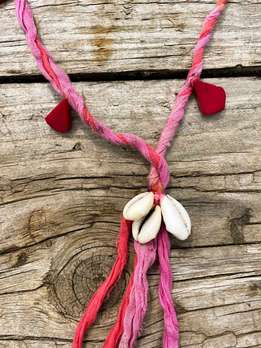 Handmade hobo necklace pink - Image 4