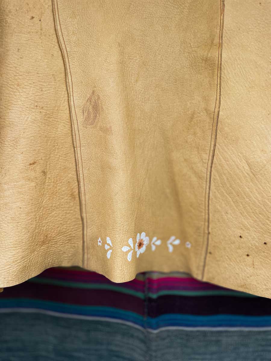 Vintage 70’s buckskin handmade shirt with hand painted flowers - Image 6